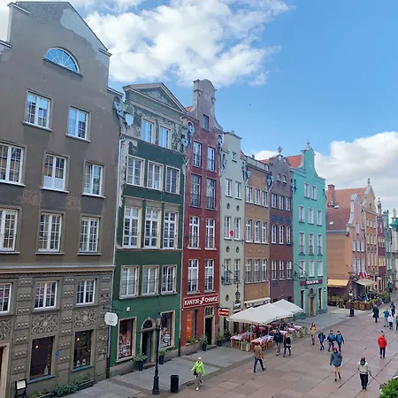 Aparthotel Black Swan House, Old Town Gdansk