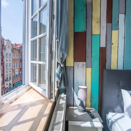 Black Swan House, Old Town 4*