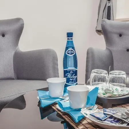 Apart-hotel Black Swan House, Old Town Gdańsk