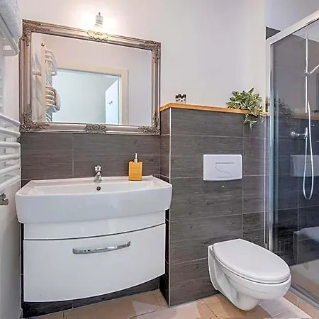 Black Swan House, Old Town 4* Gdańsk