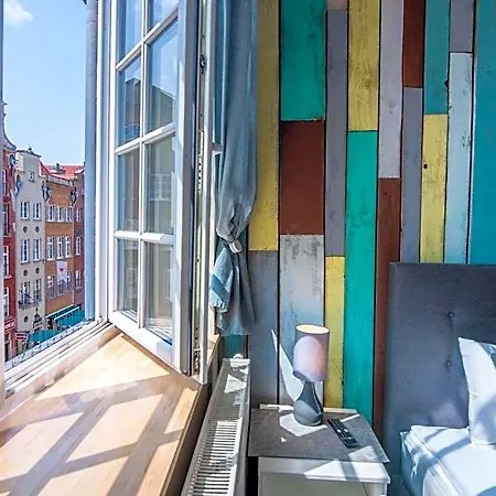 Black Swan House, Old Town 4*