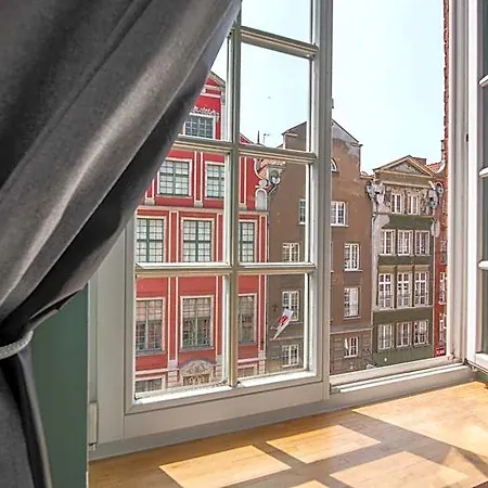 Aparthotel Black Swan House, Old Town Gdansk