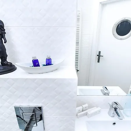 Апарт-отель Black Swan House Гданьск