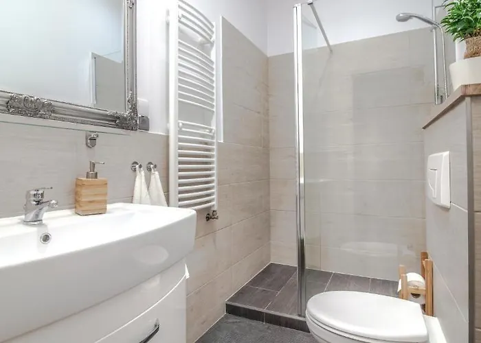 Black Swan House, Old Town 4*