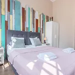 Black Swan House, Old Town 4*