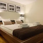 アパートホテル Black Swan House, Old Town グダニスク